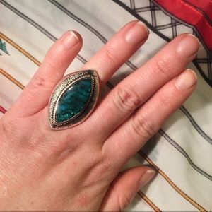 Vintage Costume Ring🦋